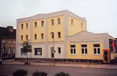 Bürohaus Leipziger Straße 90 Markranstädt – Projekt des Architekturbüros Dipl.-Ing. Thomas Näther, 1999