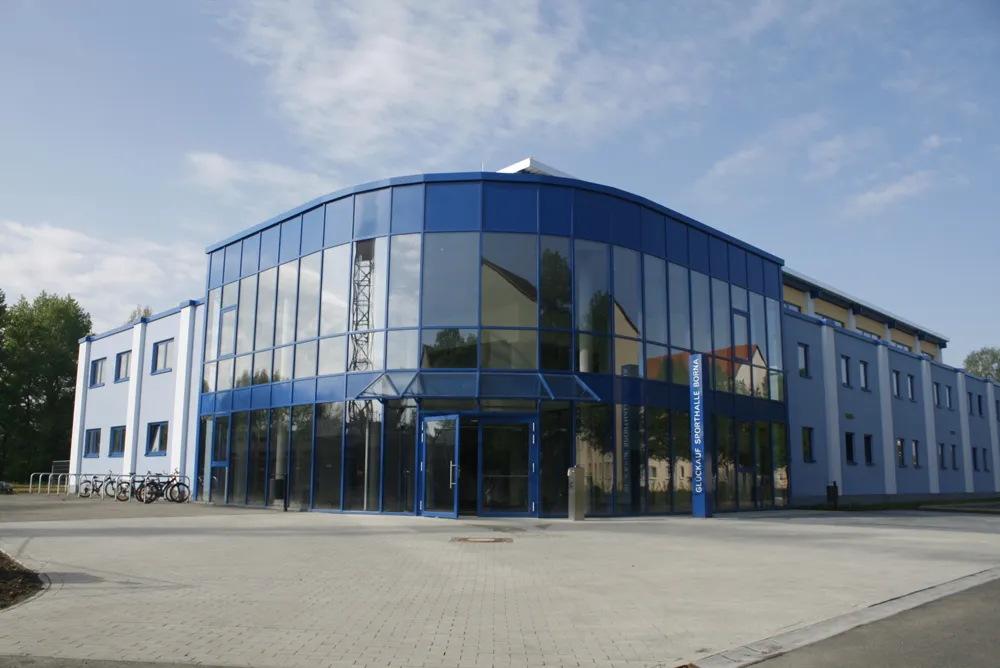 Dreifeldsporthalle Borna – Projekt des Architekturbüros Dipl.-Ing. Thomas Näther, 2010