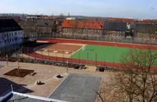 Sportfreianlage Albert-Einstein-Gymnasium Neubrandenburg – Projekt des Architekturbüros Dipl.-Ing. Thomas Näther, 2005 - 2008