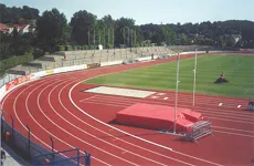 Stadion Grimma – Projekt des Architekturbüros Dipl.-Ing. Thomas Näther, 2003